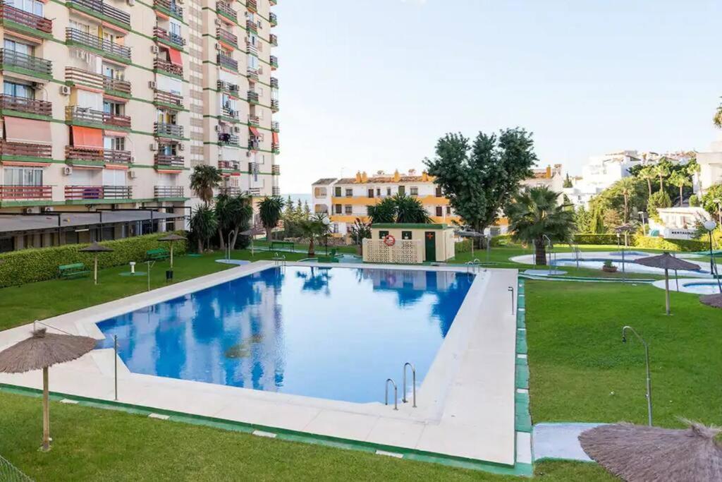 Estudio Turistico En Benalmadena A 200 Mts Del Mar Exterior photo