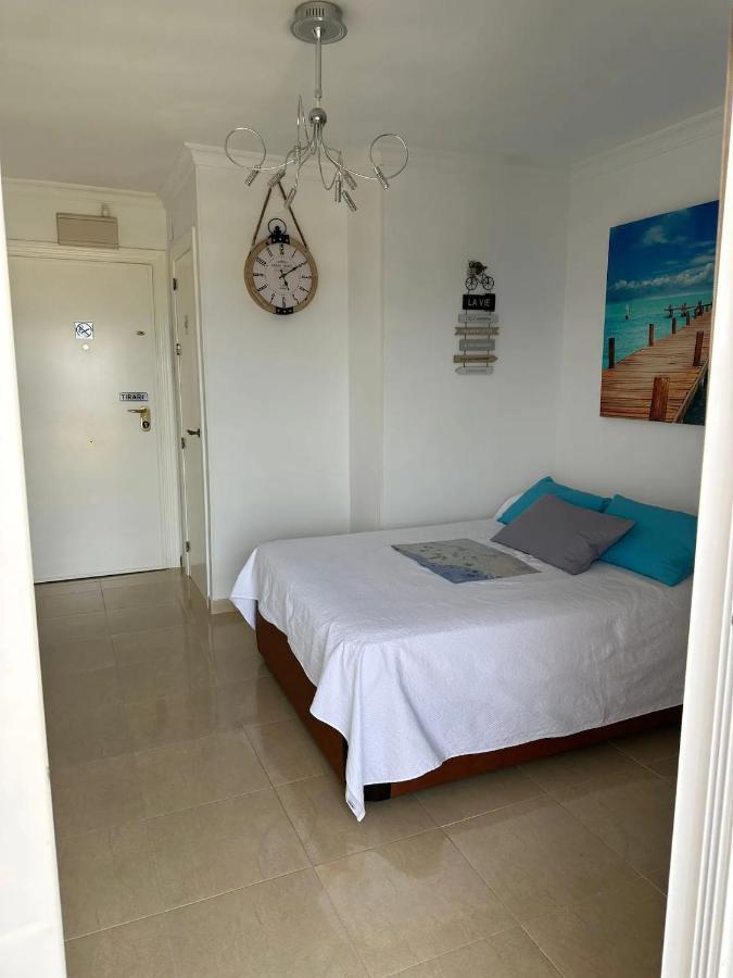 Estudio Turistico En Benalmadena A 200 Mts Del Mar Exterior photo