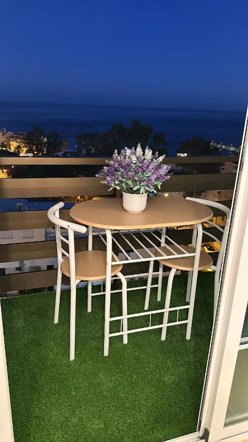 Estudio Turistico En Benalmadena A 200 Mts Del Mar Exterior photo